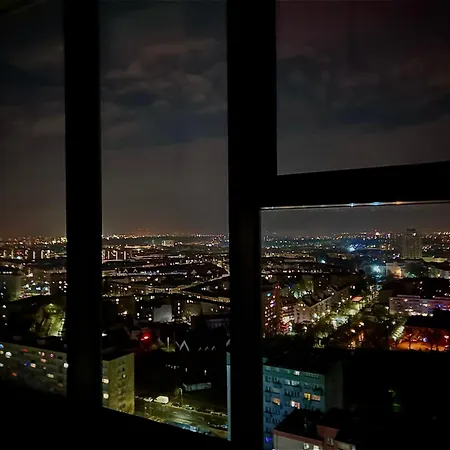 Hanza Tower Blue 19 Floor 公寓 *